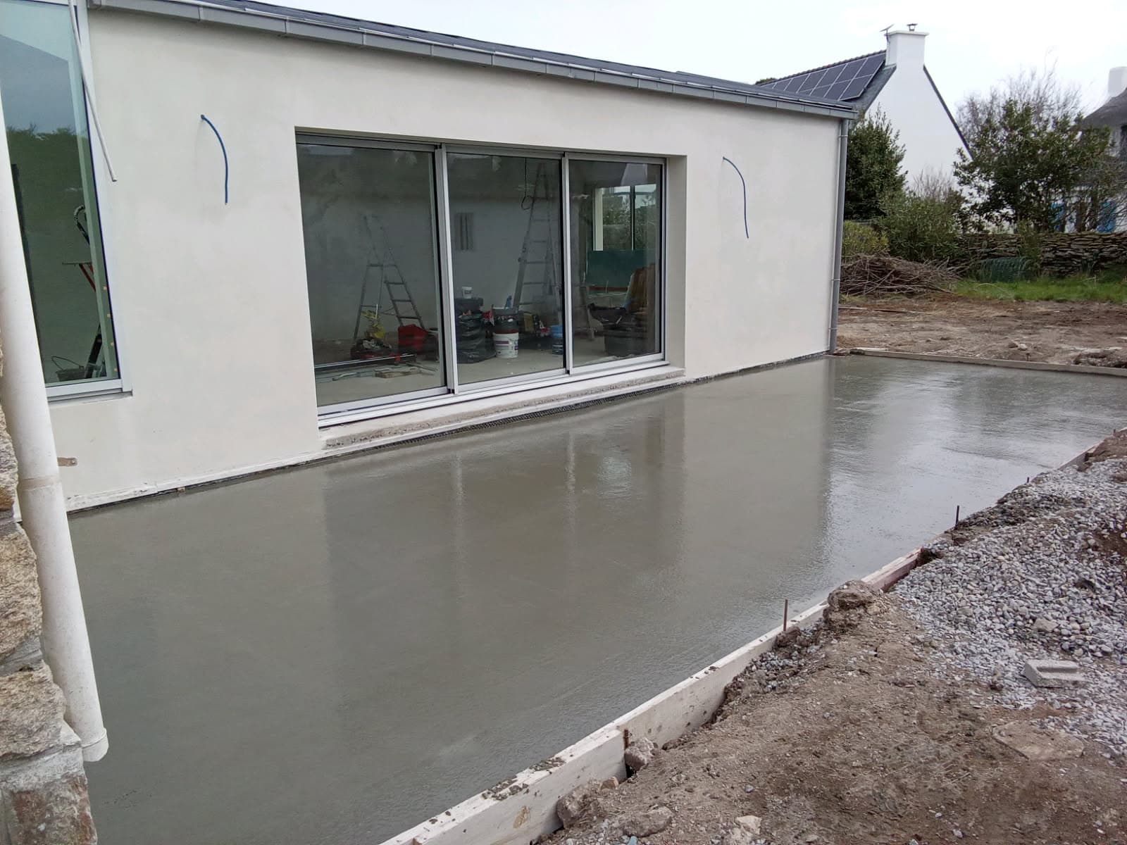 Photo dalle en béton pour installation terrasse